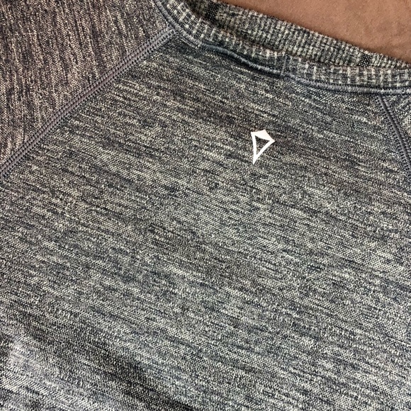 Ivivva by lululemon, technical tshirt - Picture 4 of 4